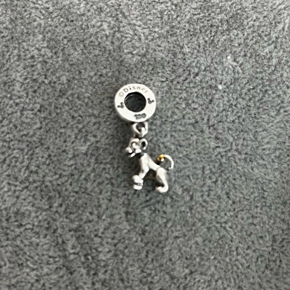 PANDORA Disney 100th Anniversary Simba Lab-grown Diamond Dangle Charm - Picture 2 of 5